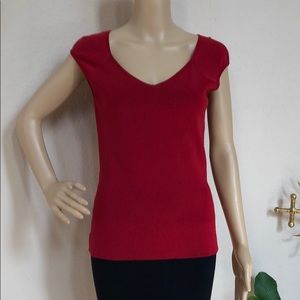 EUC Loft Classic Red Top with Cap Sleeves